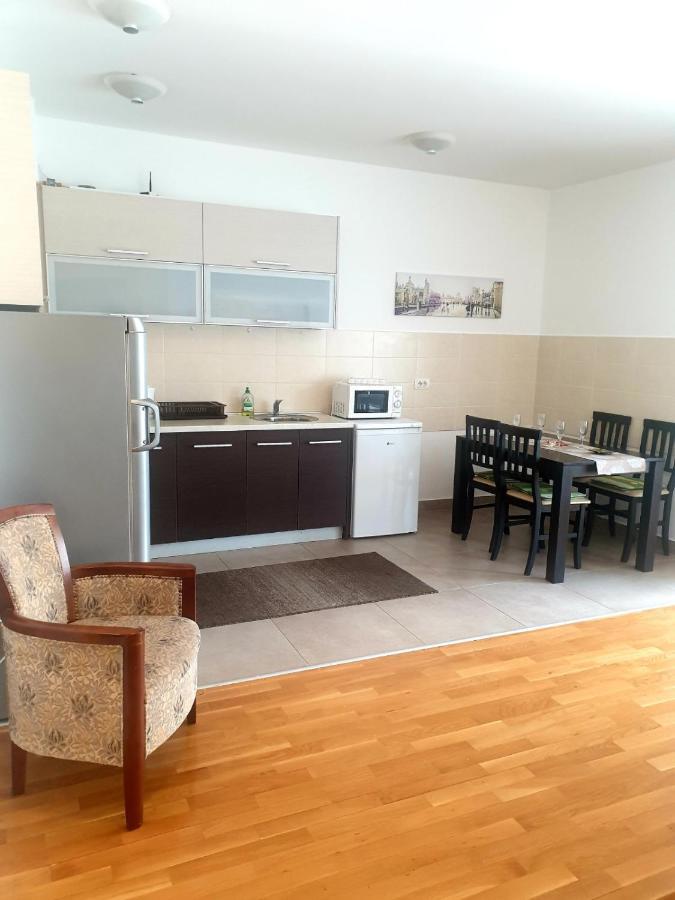City & Sea Apartments Budva Room photo