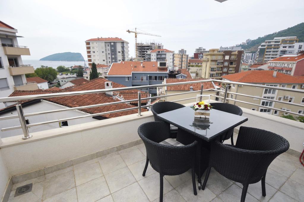 City & Sea Apartments Budva Exterior photo