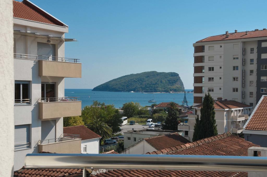 City & Sea Apartments Budva Exterior photo